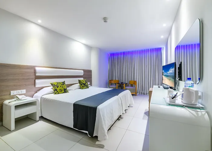 Tasia Maris - Adults Only 4* Ayia Napa